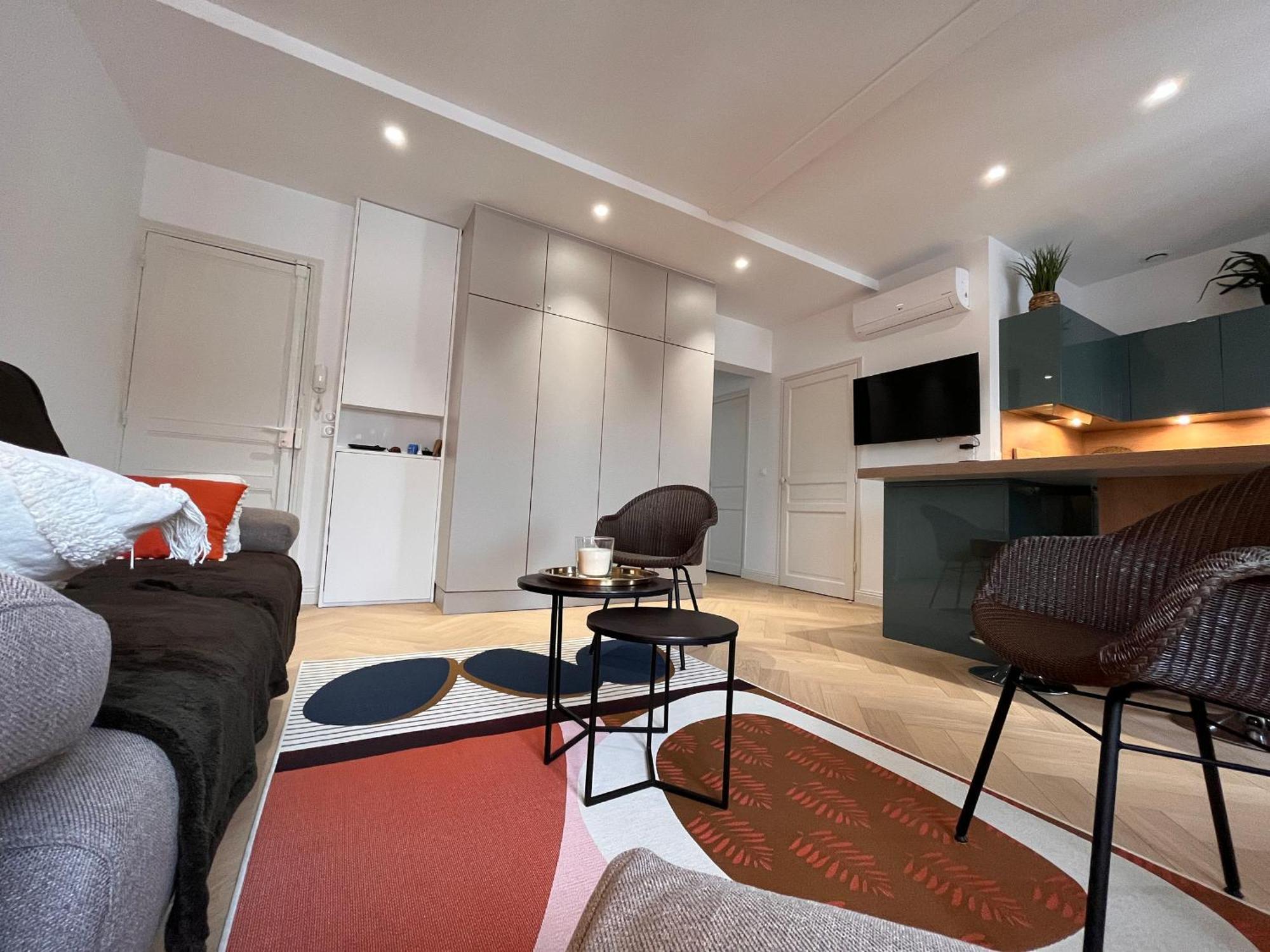 Appartement Lumineux 3 Pieces Pres Des Halles Et De La Plage, Wifi, Clim, Parkings Proches - Fr-1-239-910 Сен Жан дьо Луз Екстериор снимка